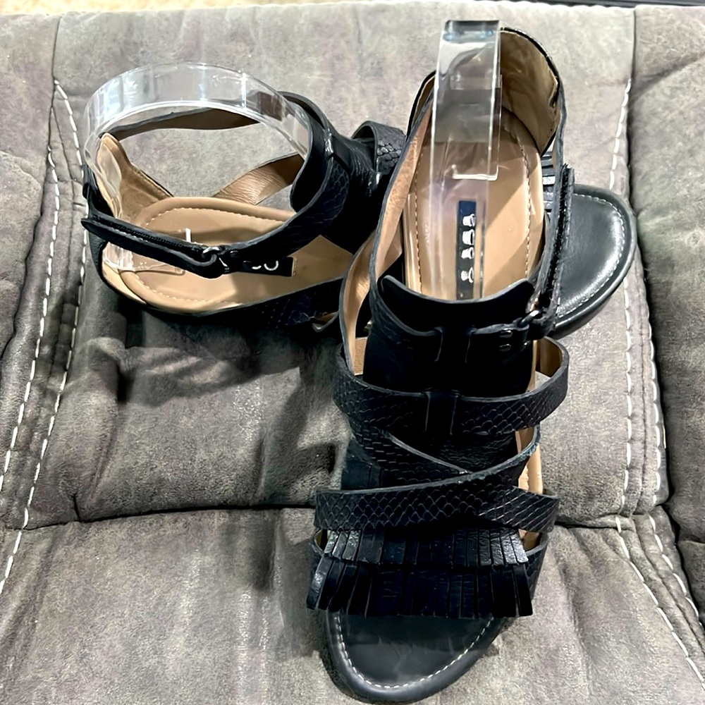 Ecco black size 38 gladiator sandals - EUC- almost new